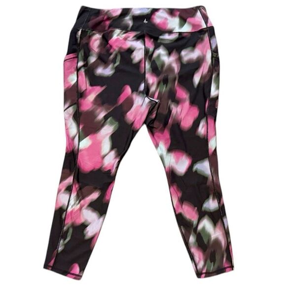 Torrid Black & Pink Full-Length Side Pocket Active Legging size 3 3XL - Picture 12 of 15